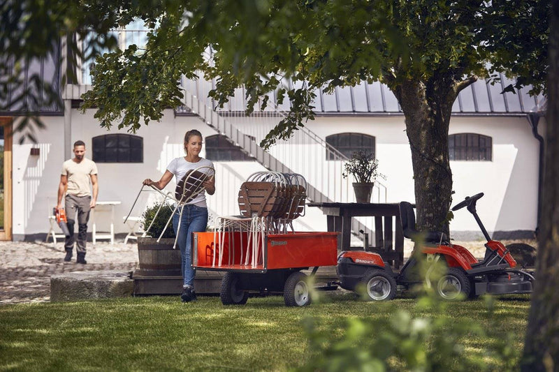 Husqvarna Akku-Frontmäher R 112iC inkl. Mähdeck Combi 85, Akku und Ladegerät - Modell 2025