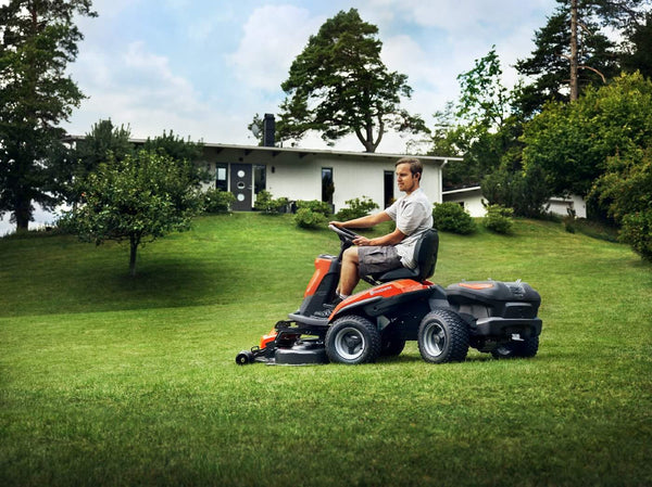Husqvarna Akku-Frontmäher Rider 200iX - Grundgerät ohne Mähdeck - (Modell 2025)